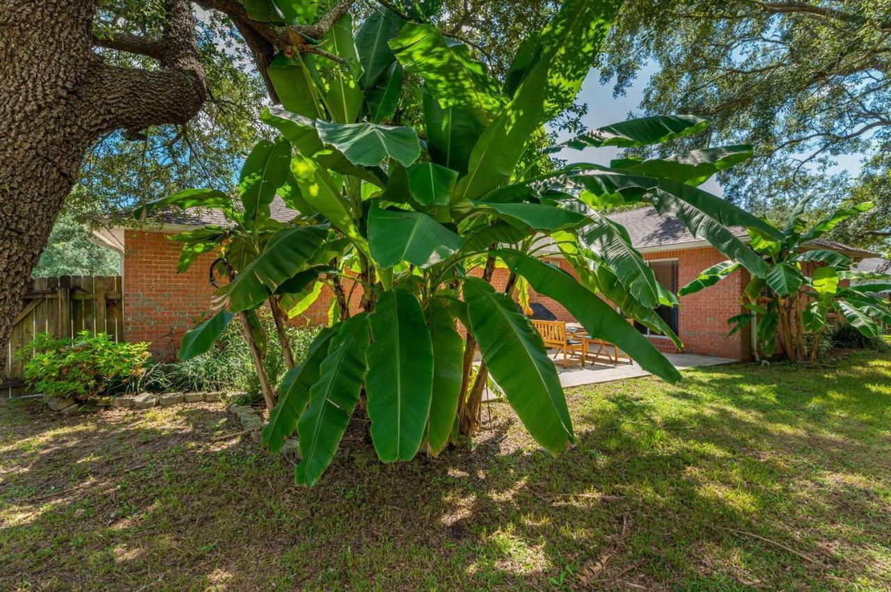 New! Close To Beach, Cozy, New Beds & Family Friendly 纳瓦拉 外观 照片